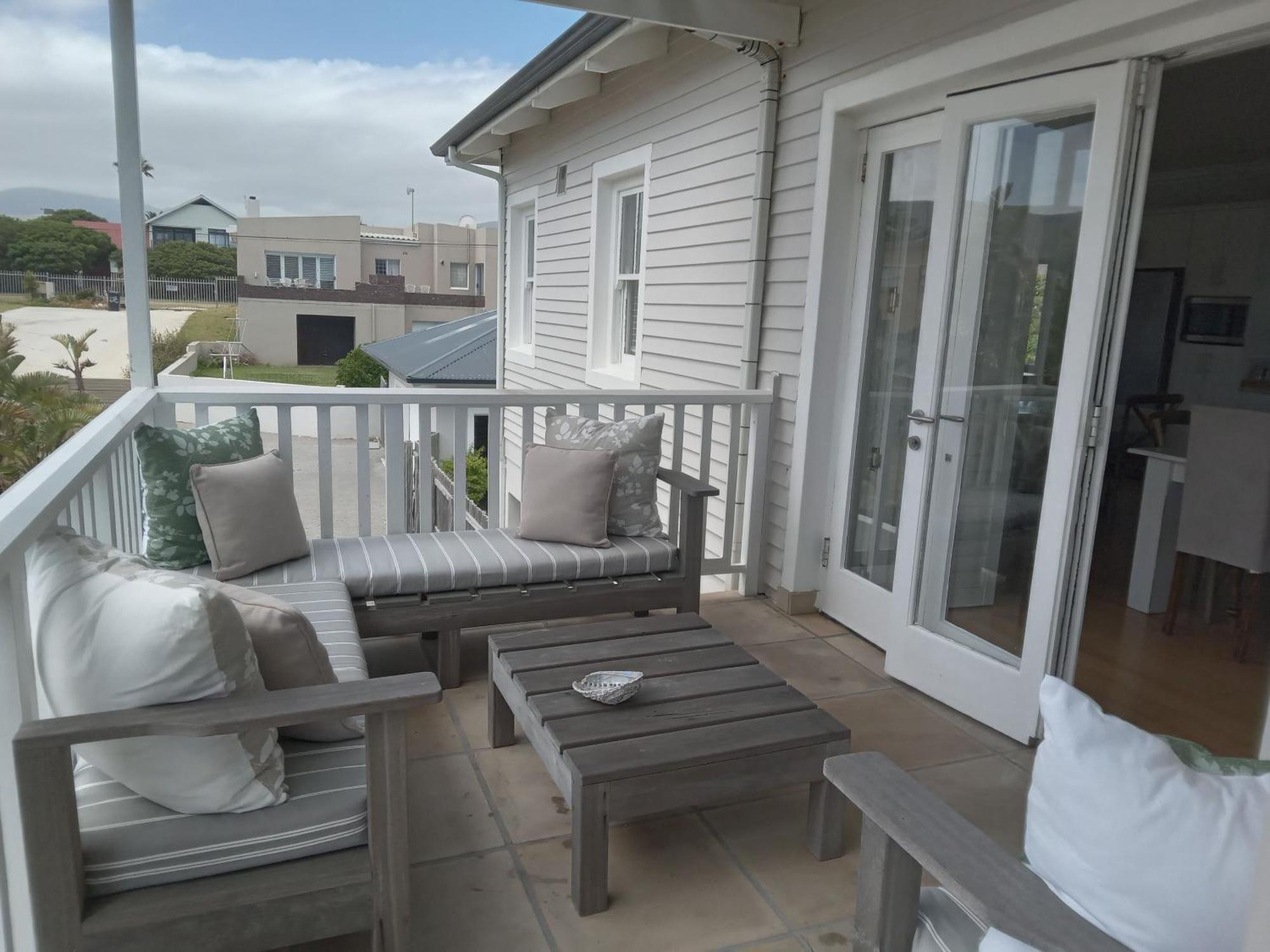 Shore'S Edge Luxury Oceanfront Home 허머너스 외부 사진